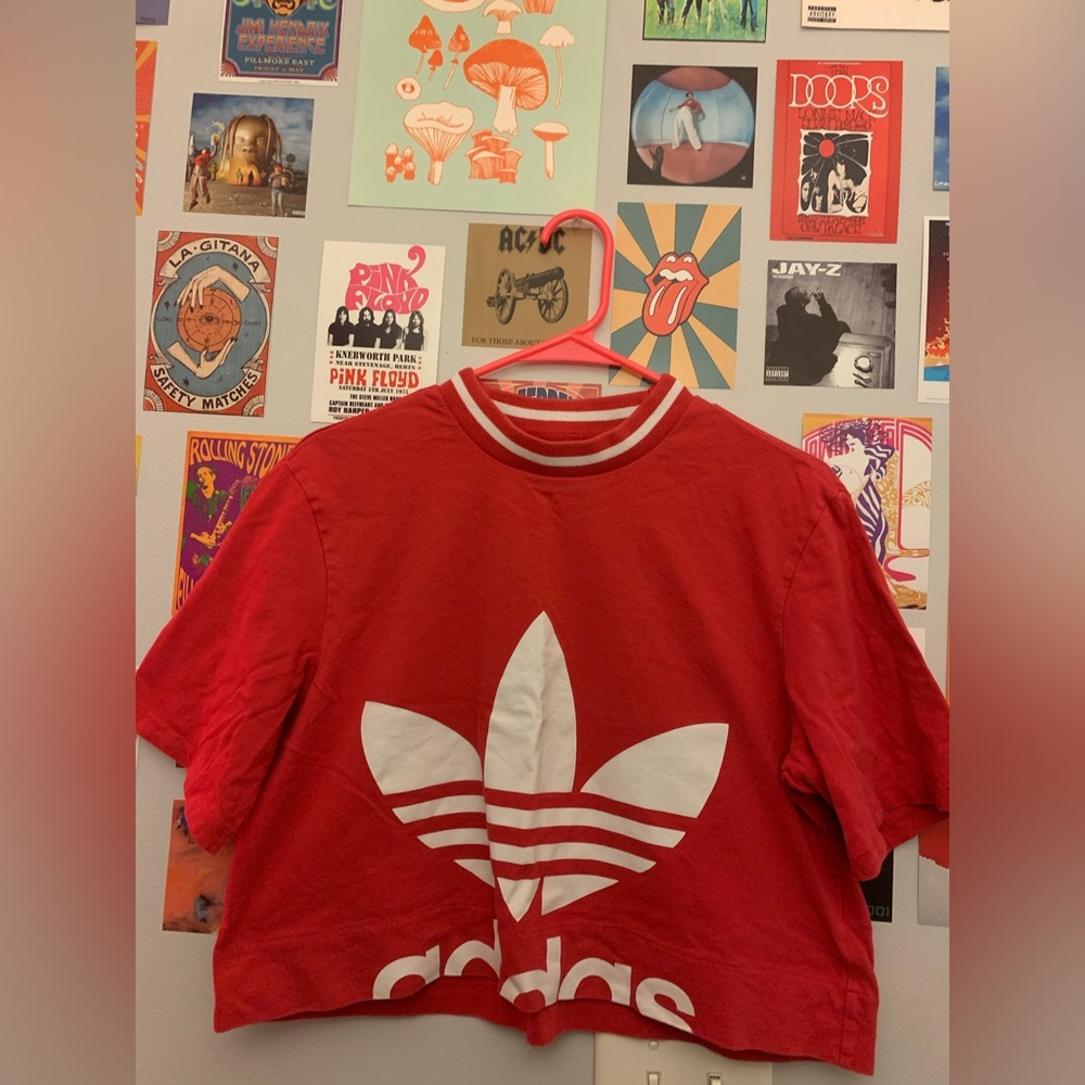 Adidas women’s crop top short sleeve, size M